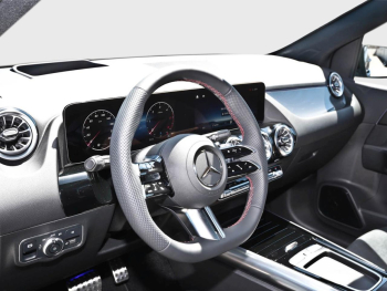 Mercedes-Benz B 220 d AMG Distronic Panorama HeadUp 360° AHK