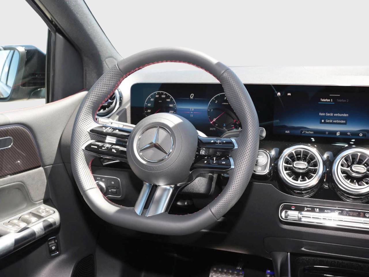 Mercedes-Benz B 220 d AMG Distronic Panorama HeadUp 360° AHK