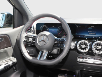 Mercedes-Benz B 220 d AMG Distronic Panorama HeadUp 360° AHK