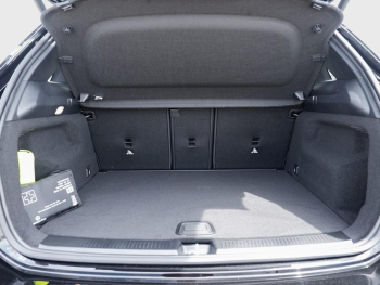 Mercedes-Benz B 220 d AMG Panorama Distronic Memory 360? AHK