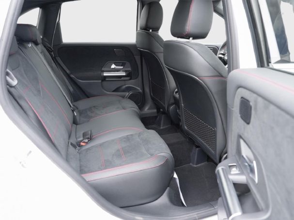 Mercedes-Benz B 220 d AMG Navi Distronic Panorama 360° AHK