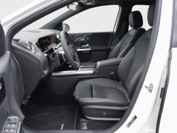Mercedes-Benz B 220 d AMG Navi Distronic Panorama 360? AHK