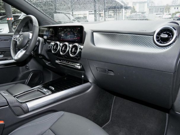 Mercedes-Benz B 250 4M Progressive Night Distronic Panorama