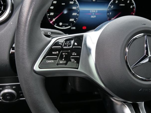 Mercedes-Benz B 250 4M Progressive Night Distronic Panorama