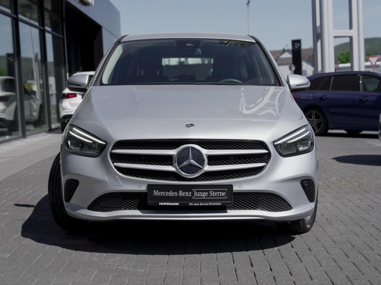 Mercedes-Benz B 250 e MBUX Navi+ SpurH Sitzhzg PublicCharging