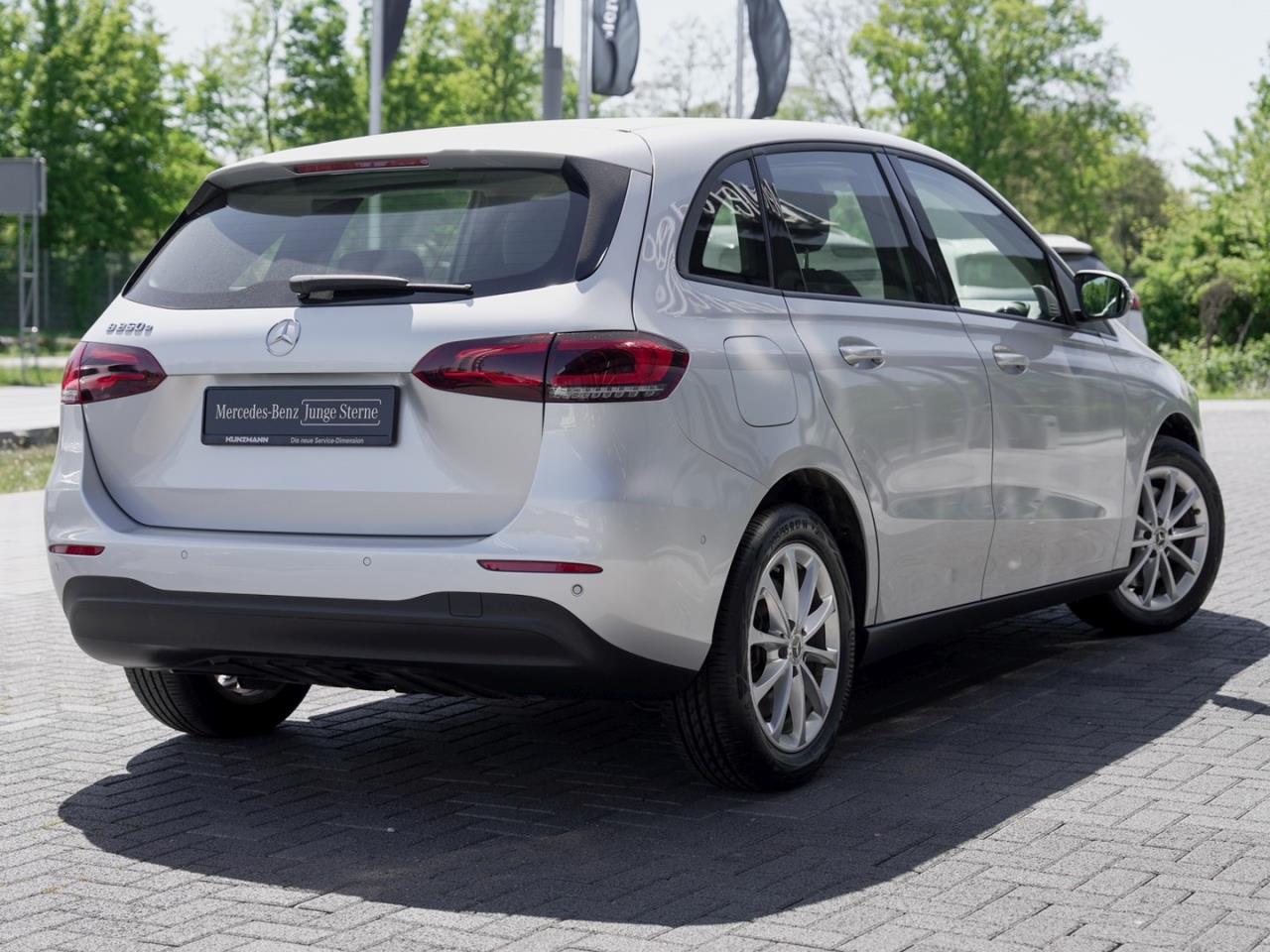 Mercedes-Benz B 250 e MBUX Navi+ SpurH Sitzhzg PublicCharging
