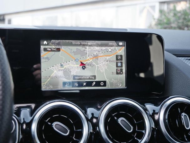 Mercedes-Benz B 250 e AMG Navi Kamera AHK Park-Paket
