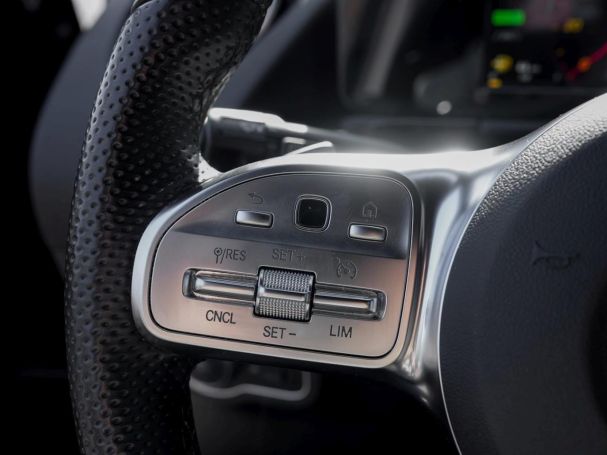 Mercedes-Benz B 250 e AMG Night Kamera EasyPack AHK SpurhalteA