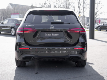Mercedes-Benz B 250 e AMG Night Kamera EasyPack AHK SpurhalteA