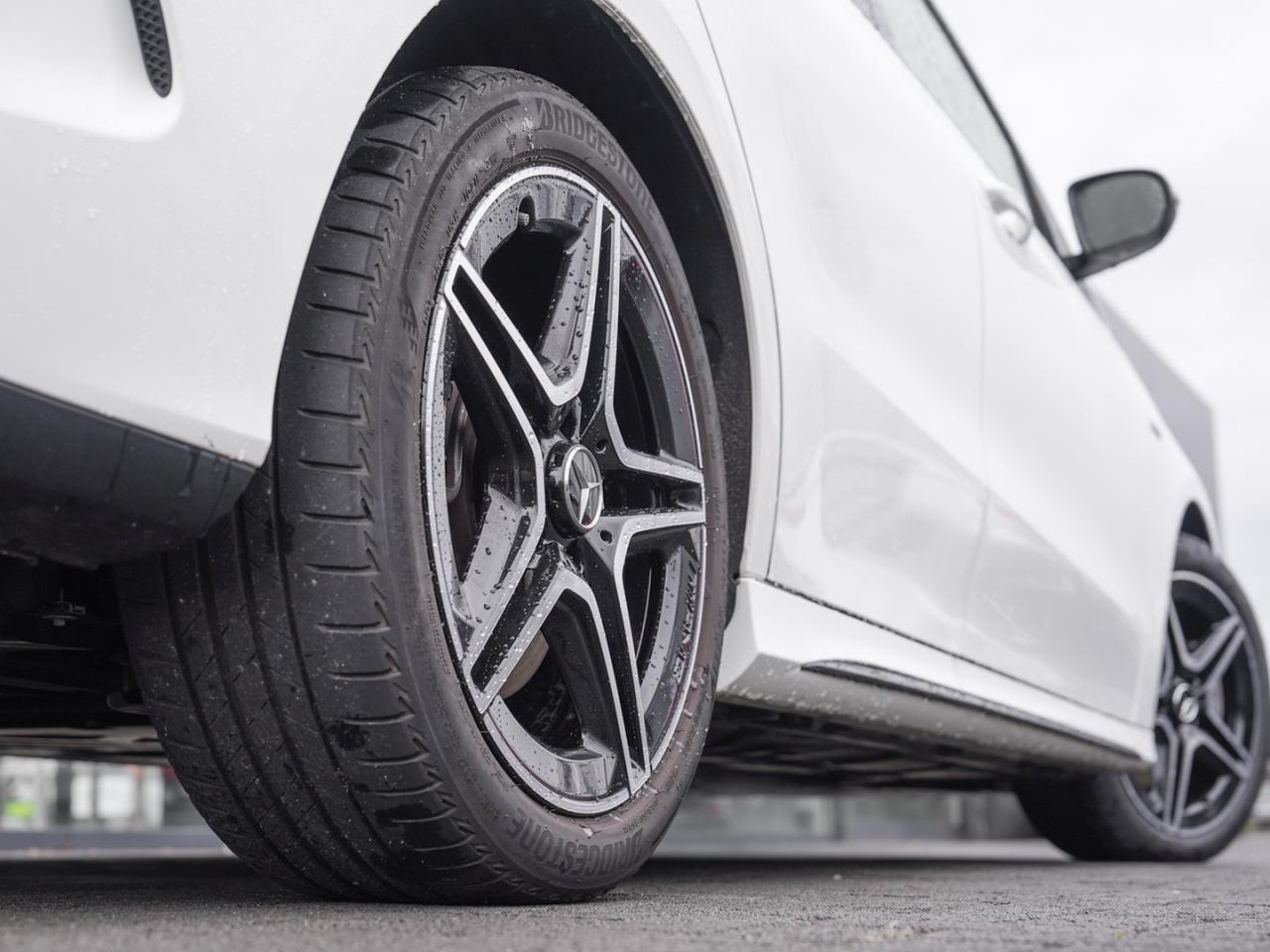 Mercedes-Benz B 250 e AMG Night Kamera Totwinkel Ambiente