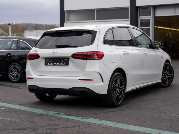 Mercedes-Benz B 250 e AMG Night MBUX Navi Edition2020 Kamera