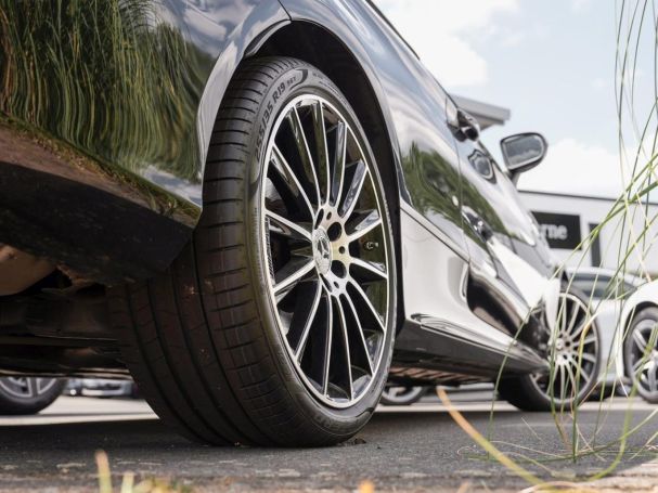 Mercedes-Benz C 300 Cabrio AMG Burmester Kamera Airscarf Navi