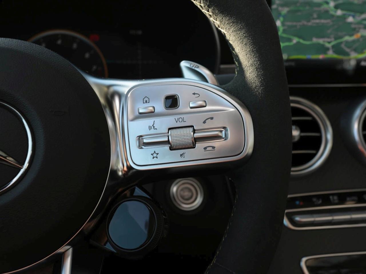 Mercedes-Benz C 63 AMG S Cabrio Night Distronic Sitzklima 360°