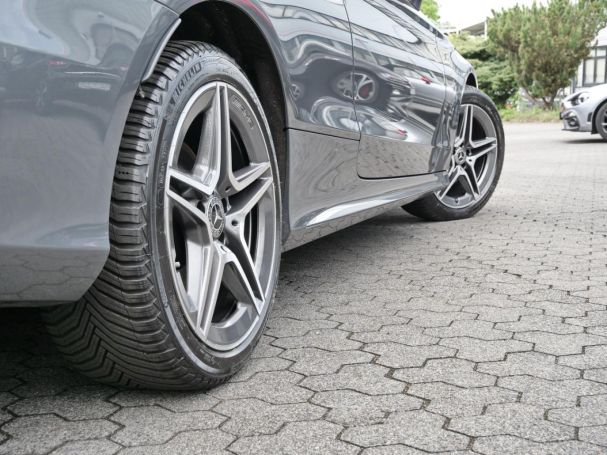 Mercedes-Benz C 180 Coupé Navi Kamera Totwinkel Spiegel-P