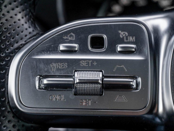 Mercedes-Benz C 200 Coupé AMG Panorama Distronic Kamera