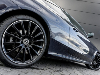 Mercedes-Benz C 200 Coupé AMG Panorama Distronic Kamera