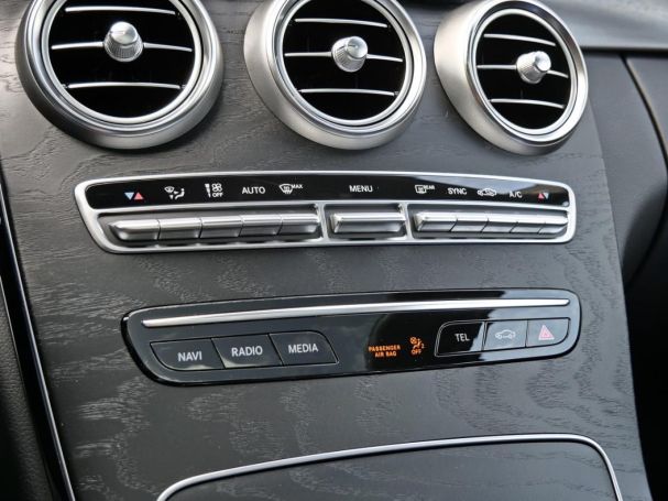 Mercedes-Benz C 300 4M Coupé AMG Night Distronic Panorama 360°