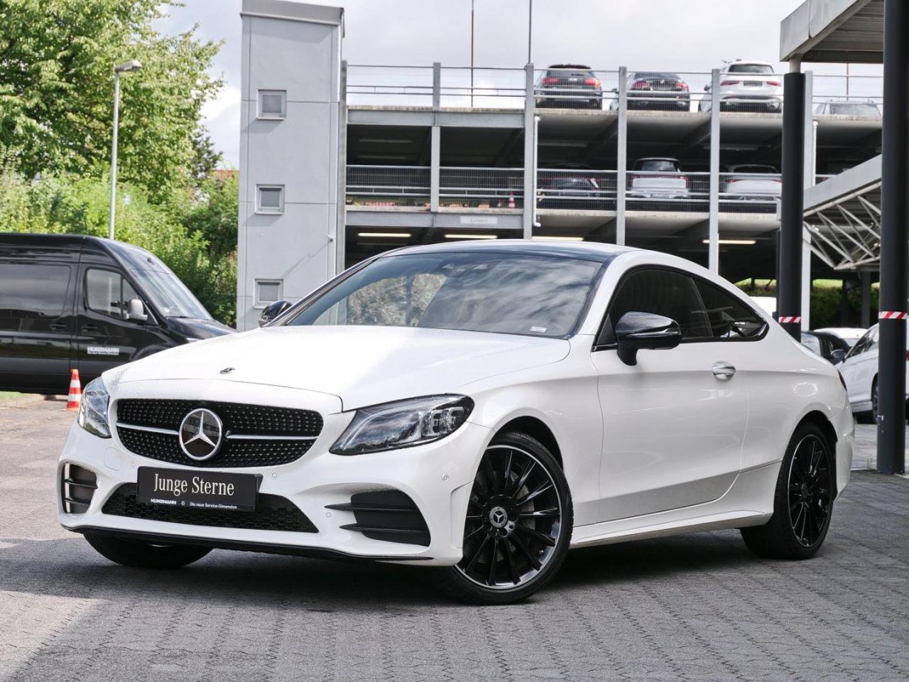 Mercedes-Benz C 300 4M Coupé AMG Night Distronic Panorama 360°