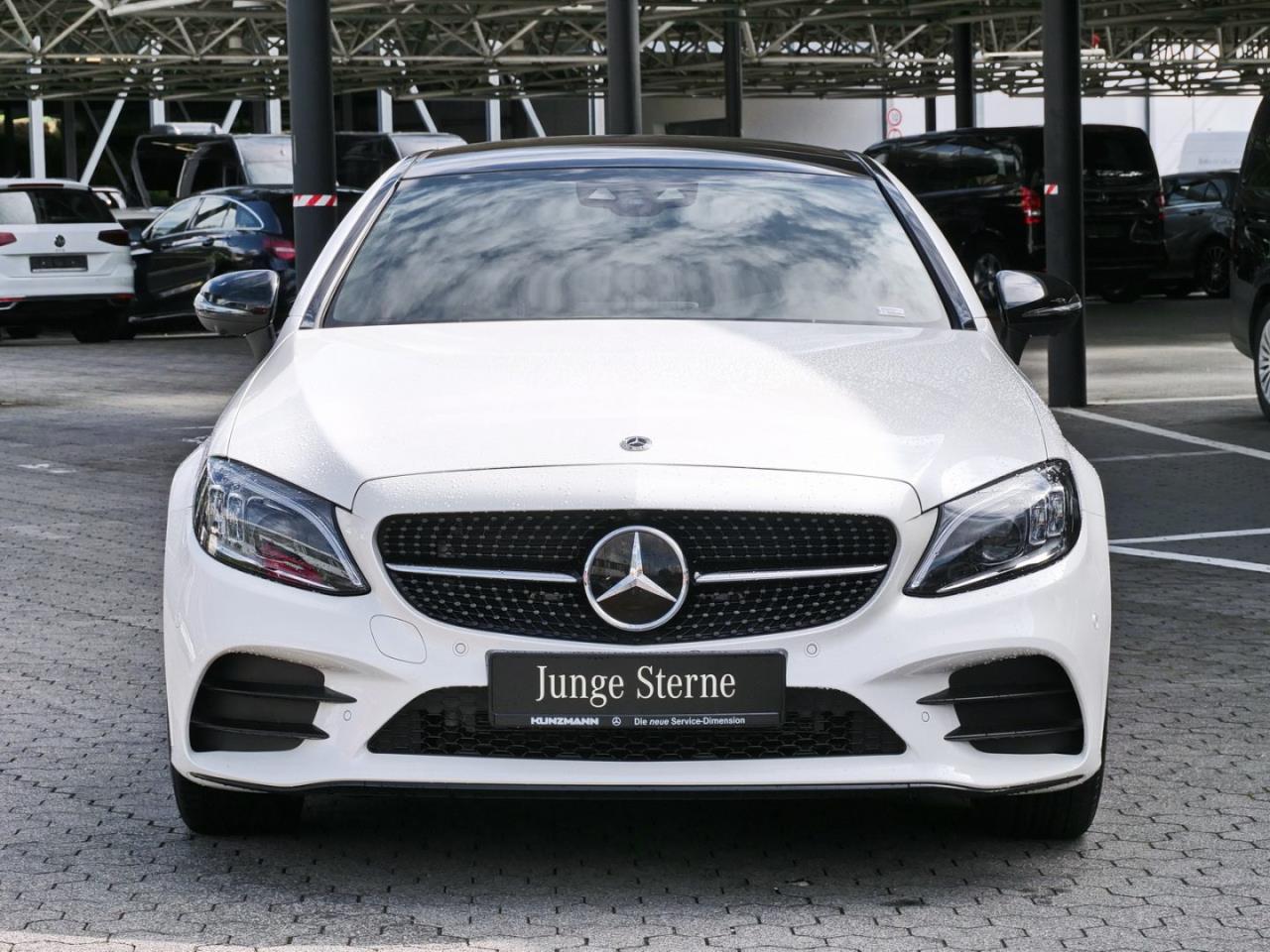 Mercedes-Benz C 300 4M Coupé AMG Night Distronic Panorama 360°