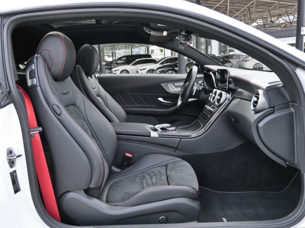 Mercedes-Benz C 300 4M Coupé AMG Night Distronic Panorama 360°
