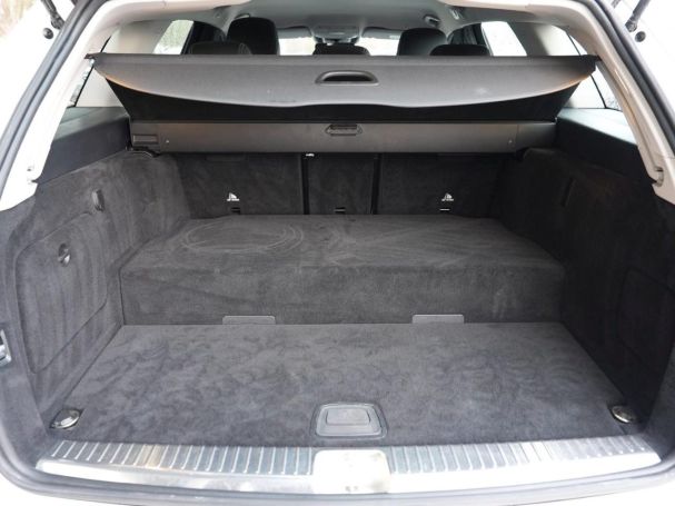 Mercedes-Benz C 300 de T Avantgarde MBUXNavi Easy-Pack AHK