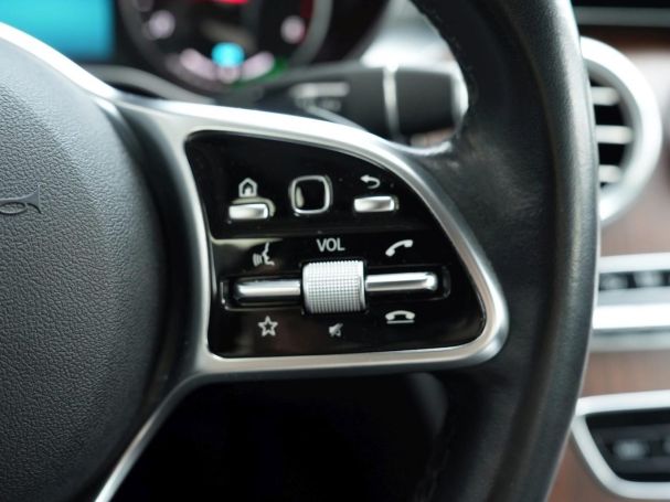 Mercedes-Benz C 300 de T Avantgarde MBUXNavi Easy-Pack AHK