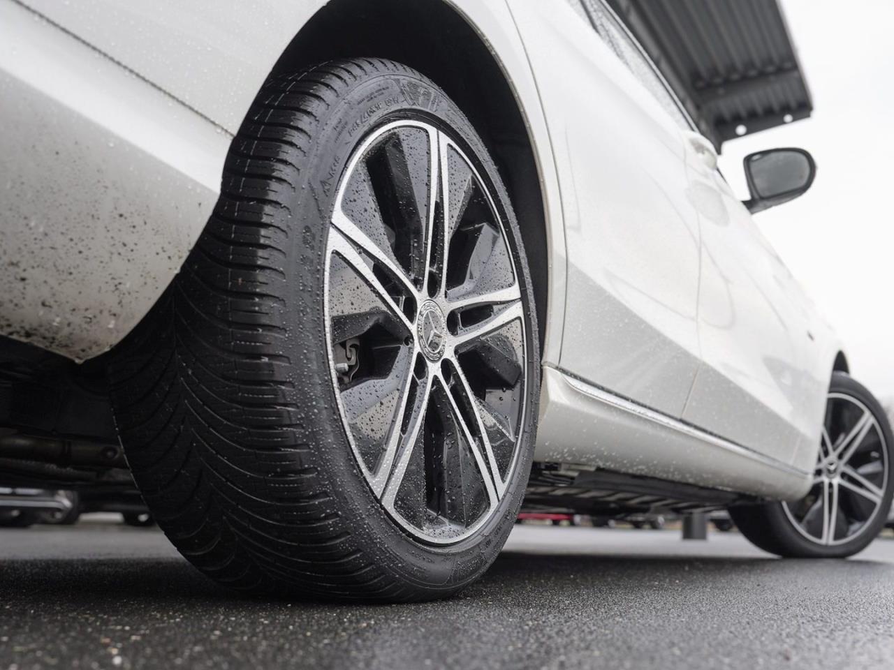 Mercedes-Benz C 300 de T Avantgarde MBUXNavi Easy-Pack AHK