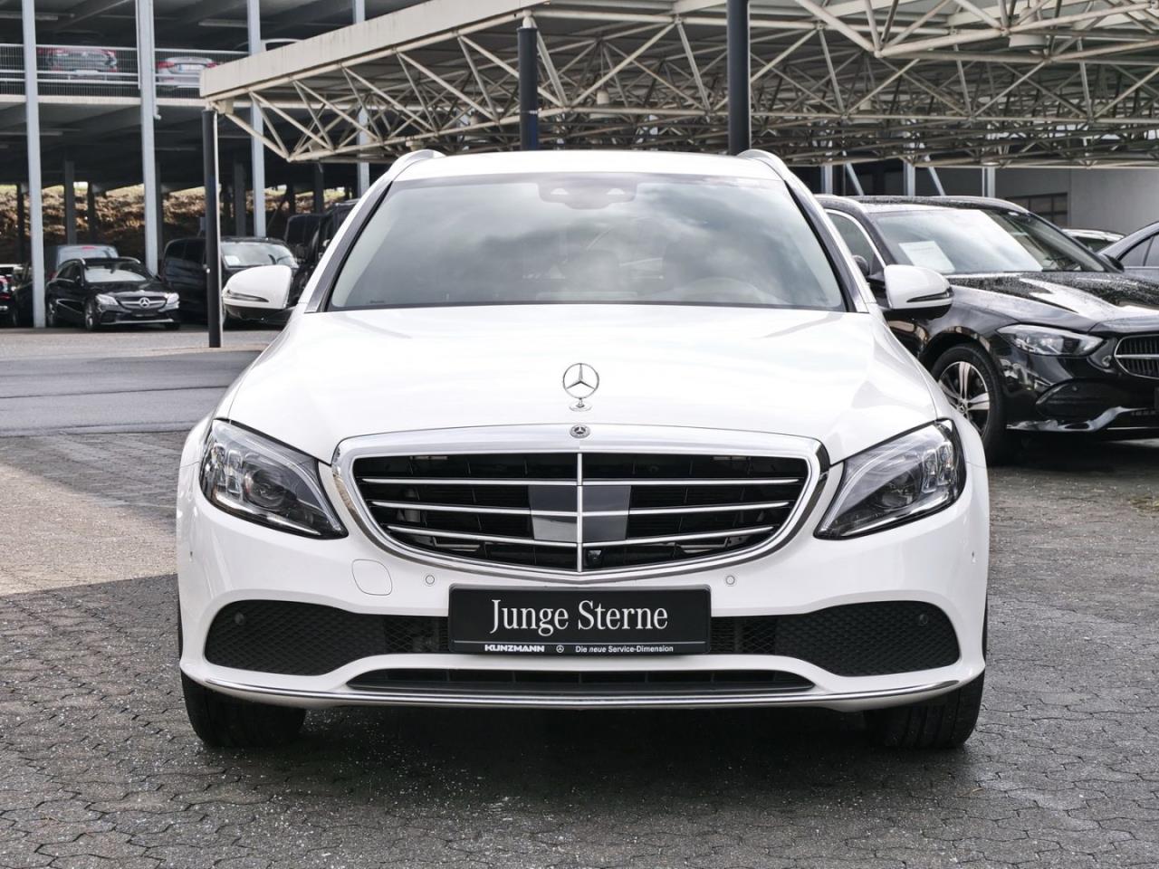 Mercedes-Benz C 300 de T Distronic EasyPack Burmester AHK 360°