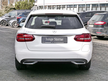 Mercedes-Benz C 300 de T Distronic EasyPack Burmester AHK 360°