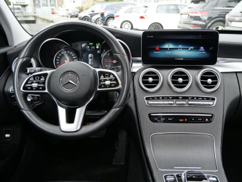 Mercedes-Benz C 300 de T Distronic EasyPack Burmester AHK 360°