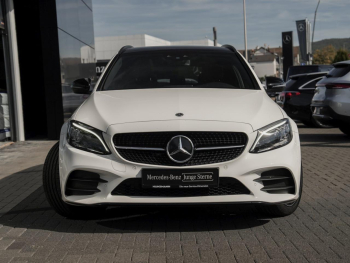Mercedes-Benz C 300 e T AMG Night Distronic Panorama Kamera