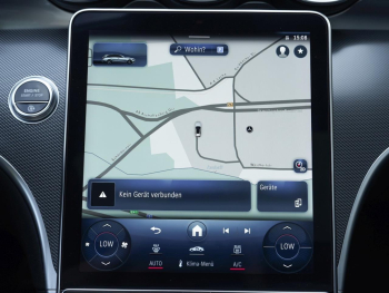 Mercedes-Benz C 180 T AMG Night Panorama Kamera Totwinkel AHK