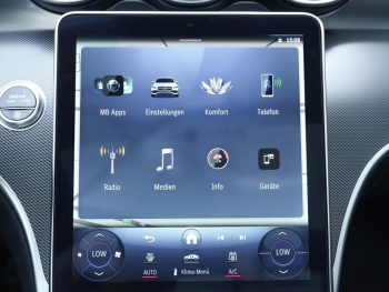 Mercedes-Benz C 180 T AMG Night Panorama Kamera Totwinkel AHK