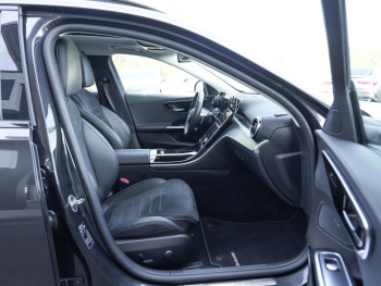 Mercedes-Benz C 180 T AMG Night Panorama Kamera Totwinkel AHK