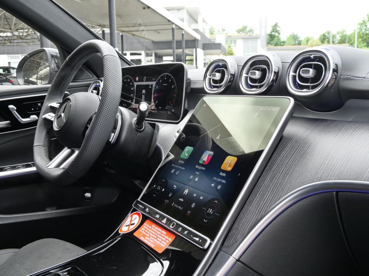 Mercedes-Benz C 180 T-Modell AMG Night Distronic 360? AHK
