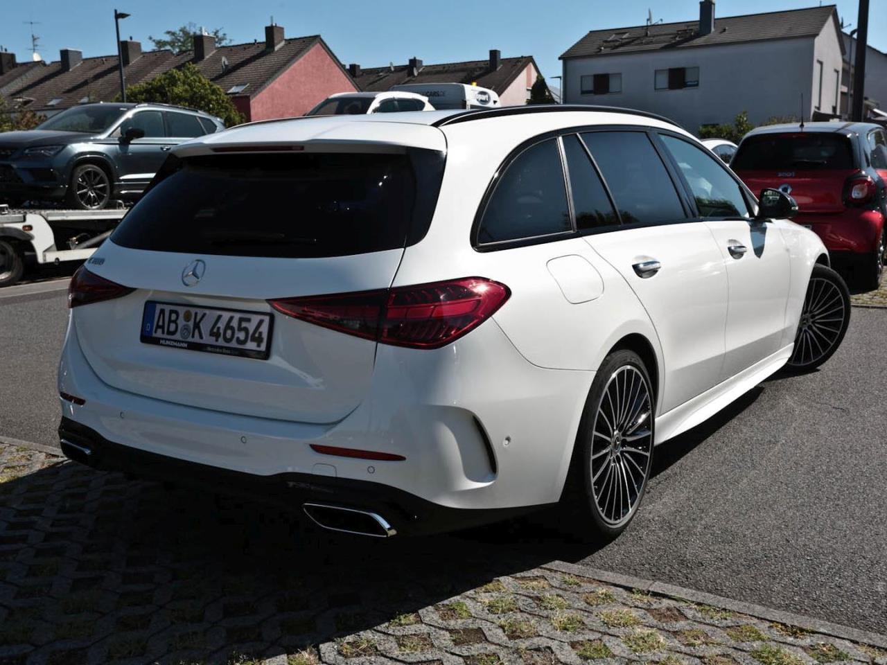 Mercedes-Benz C 180 T-Modell AMG Night Distronic 360° AHK