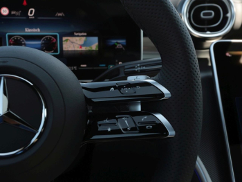 Mercedes-Benz C 180 T-Modell Night AMG Panorama AHK 360°