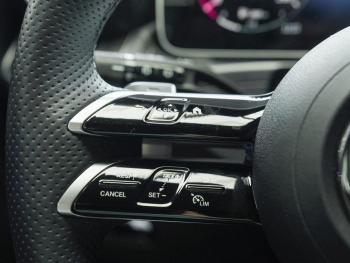 Mercedes-Benz C 200 d T AMG Panorama Distronic Memory 360?