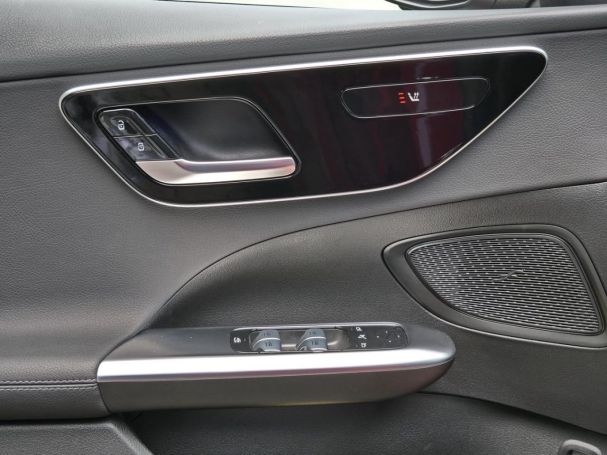 Mercedes-Benz C 200 d T Avantgarde Distronic Kamera Easy-P AHK
