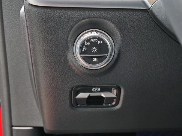 Mercedes-Benz C 200 d T Avantgarde Distronic Kamera Easy-P AHK