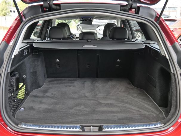 Mercedes-Benz C 200 d T Avantgarde Distronic Kamera Easy-P AHK