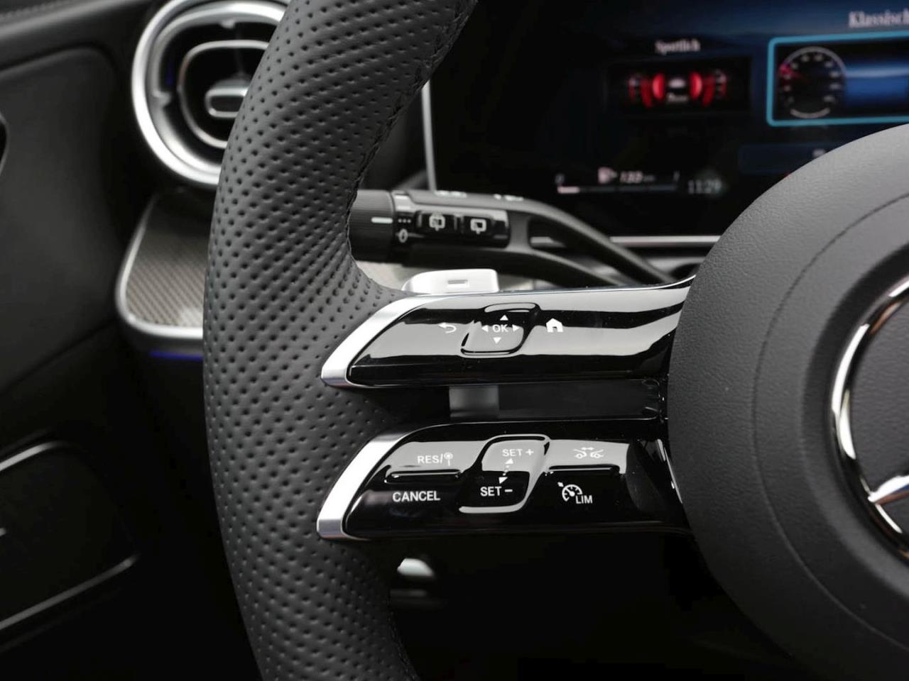 Mercedes-Benz C 200 d T-Modell AMG Night Distronic 360? AHK