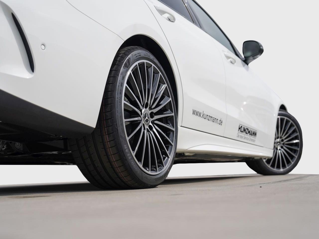 Mercedes-Benz C 200 d T-Modell AMG Night Distronic 360 Panorama