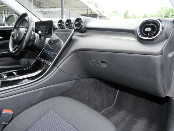 Mercedes-Benz C 200 d T Avantgarde AHK Kamera Navi