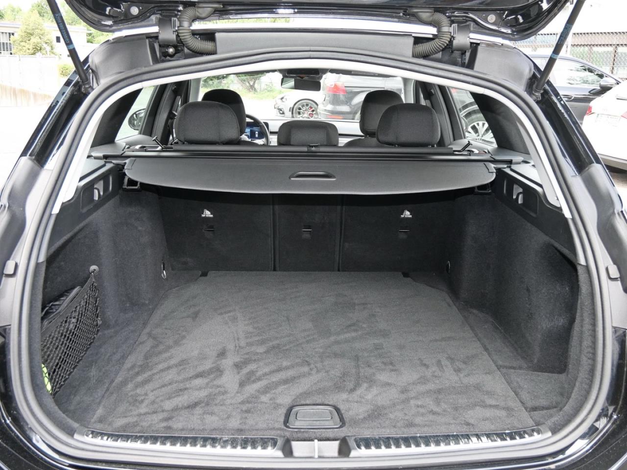 Mercedes-Benz C 200 d T Avantgarde AHK Kamera Navi