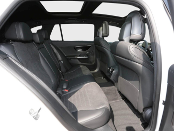 Mercedes-Benz C 200 T-Modell AMG Night Panorama Distronic AHK