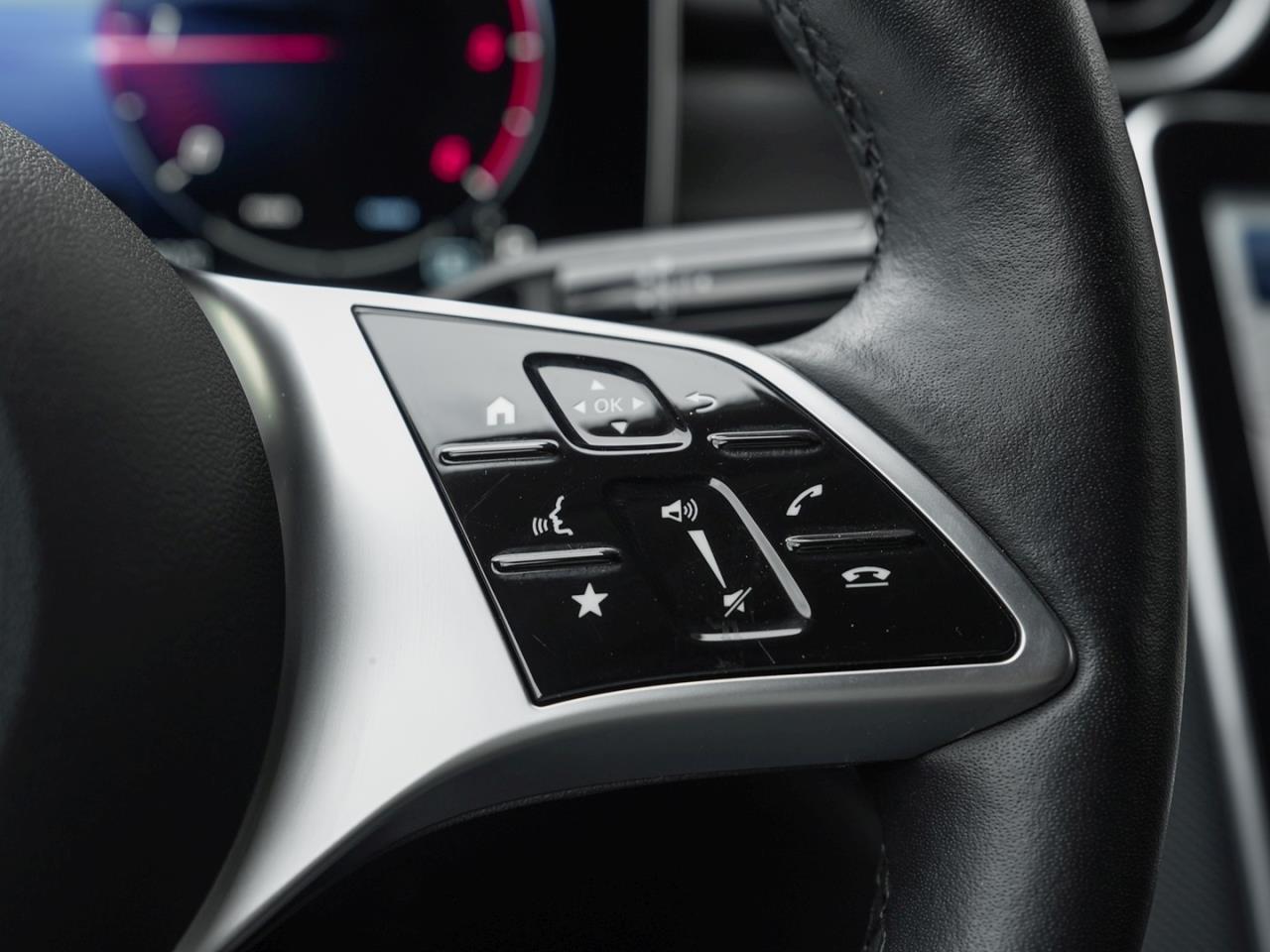Mercedes-Benz C 220 d 4M T Avantgarde Night Distronic Kamera