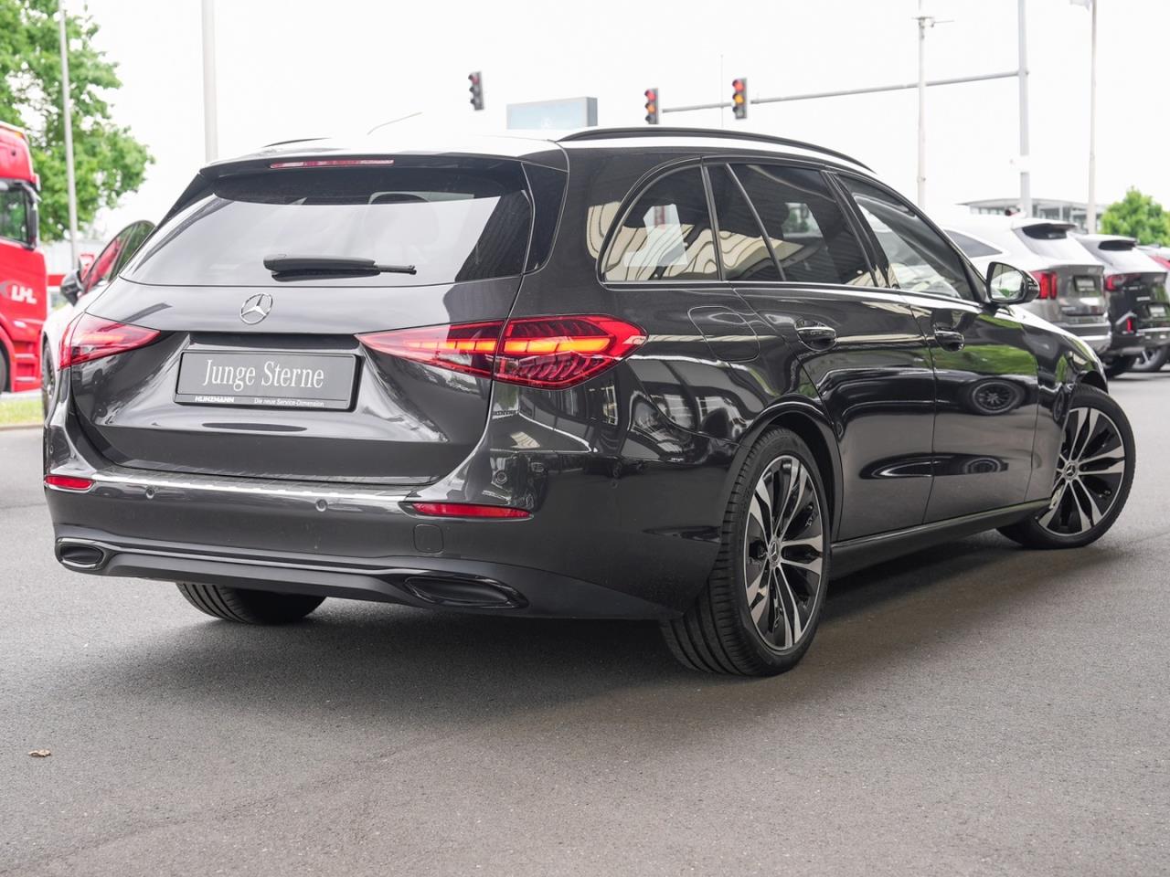 Mercedes-Benz C 220 d 4M T Avantgarde Night Distronic Kamera
