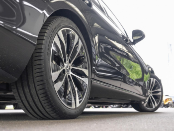 Mercedes-Benz C 220 d 4M T Avantgarde Night Distronic Kamera