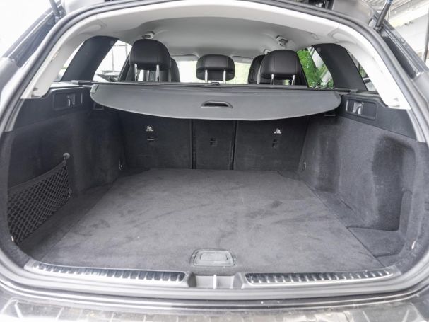 Mercedes-Benz C 220 d 4M T Avantgarde Night Distronic Kamera